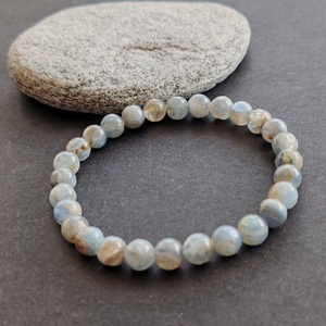 Kianit gumis karkötő - ékszer - karkötő - gyöngyös karkötő - Meska.hu