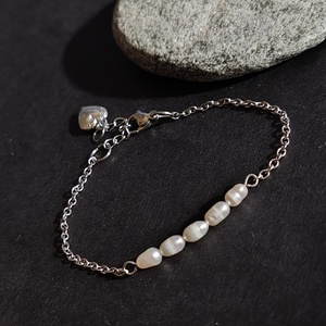 Édesvízi tenyésztett gyöngy nemesacél karkötő, Ékszer, Karkötő, Gyöngyös karkötő, Ékszerkészítés, MESKA