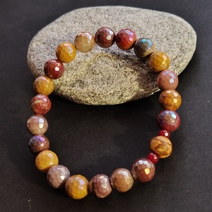 Illatos karkötő... mokait jáspis - palo santo - ékszer - karkötő - gyöngyös karkötő - Meska.hu