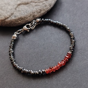 Gránát - hematit nemesacél karkötő - Meska.hu