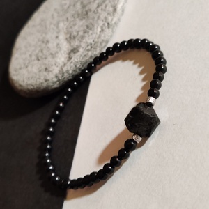 Ónix - fekete turmalin / sörl karkötő, Ékszer, Karkötő, Gyöngyös karkötő, Ékszerkészítés, MESKA