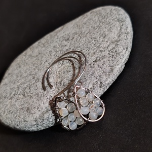 Apró achát fülbevaló  - ékszer - fülbevaló - lógó fülbevaló - Meska.hu