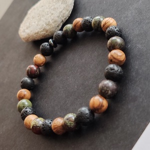 Bambusz- lávakő - sárkányvér jáspis férfi gumis karkötő - ékszer - karkötő - gyöngyös karkötő - Meska.hu
