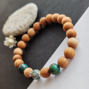 Szantálfa - kvantum kvattro - hegyikristály karkötő - ékszer - karkötő - gyöngyös karkötő - Meska.hu