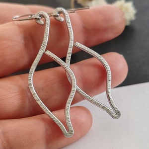 Levél... alumínium fülbevaló  - ékszer - fülbevaló - lógó fülbevaló - Meska.hu