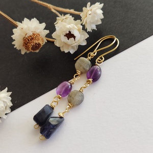 Ametiszt - iolit - labradorit fülbevaló - ékszer - fülbevaló - lógó fülbevaló - Meska.hu