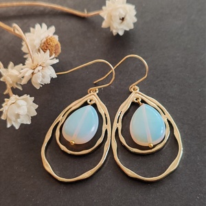 Opalit csepp arany fülbevaló  - ékszer - fülbevaló - lógó csepp fülbevaló - Meska.hu