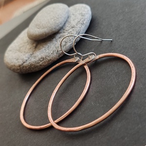 Rosegold közepes karika fülbevaló  - ékszer - fülbevaló - lógós kerek fülbevaló - Meska.hu