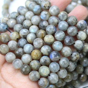 Koronacsakra karkötő 8 mm - labradorit, holdkő, ametiszt - ékszer - karkötő - gyöngyös karkötő - Meska.hu