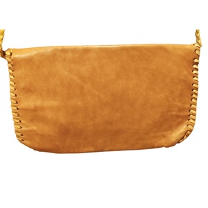 Vintage valódi bőr táska, vadászjelenetes bőr női válltáska, kézműves valódi bőr  női válltáska, karamel színű bőrtáska  - táska & tok - kézitáska & válltáska - válltáska - Meska.hu