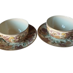 Zsolnay kávéscsészék, Körpecsétes Zsolnay porcelán kávéscsészék, Aranykontúrozott Zsolnay kávéscsésze - 1 db 11.900 Ft - Meska.hu