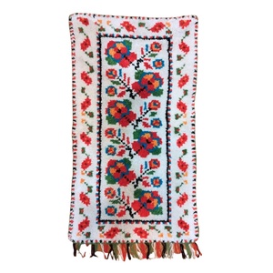 Nagyon cuki vintage piros virágos falvédő, Gyűjtői retro virágos falvédő, Magyar virágos mintás suba, Otthon & Életmód, Dekoráció, Fali és függő dekoráció, Falra akasztható dekor, Szövés, MESKA