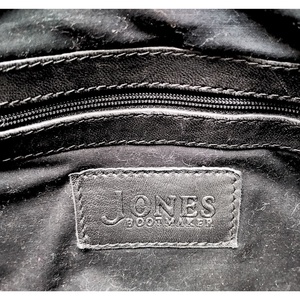 Vintage valódi olasz bőr női táska, Jones Boot Makers márkájú női bőr válltáska, Vintage fekete olasz valódi bőrtáska - táska & tok - kézitáska & válltáska - kézitáska - Meska.hu