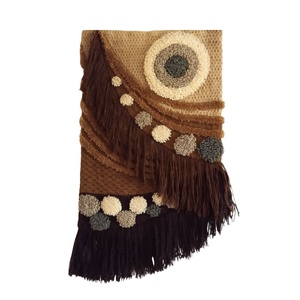 Mid Century suba faliszőnyeg rojtokkal, Vintage falvédő, Bohemian stílusú retro suba falvédő pomponokkal - Meska.hu