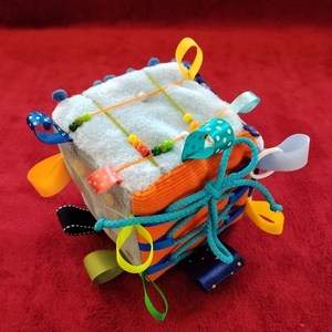 Baba kocka, halacskás - baba - mama - baba játékok - babakocka - Meska.hu