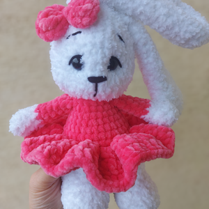 Bolyhos nyuszi - Meska.hu