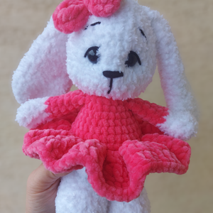 Bolyhos nyuszi - játék & sport - plüssállat & játékfigura - nyuszi - Meska.hu