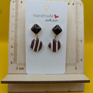 Kézműves fülbevaló polimer gyurmából (polymer clay), karácsonyi ajándék, kicsi, négyszög - 126 - ékszer - fülbevaló - lógó fülbevaló - Meska.hu