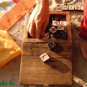 Magyar Rovás Szó Mozaik (Magyar Rovás Scrabble)  -  Rovásírást oktató szójáték  -  - Meska.hu