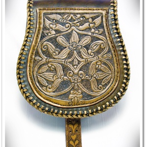 Bőr tarsoly rakamazi mintával - Meska.hu