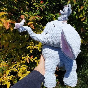 Horgolt plüss elefánt kisegérrel és pillangóval � kézműves amigurumi játék - játék & sport - plüssállat & játékfigura - elefánt - Meska.hu