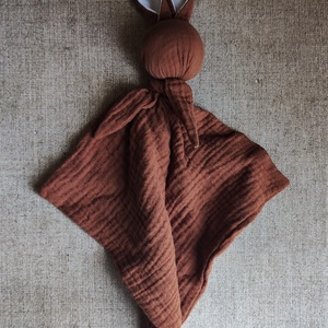 Szundikendő - sötét barna - játék & sport - Meska.hu