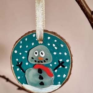 Mosolygó hóember tengeri üvegből � kézműves karácsonyfadísz - karácsony - karácsonyi lakásdekoráció - karácsonyfadíszek - Meska.hu