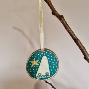 Valódi tengeri kerámiából készült, kézzel festett dísz. - karácsony - karácsonyi lakásdekoráció - karácsonyfadíszek - Meska.hu