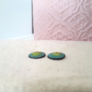 Pötty fülbeavló (türkiz alapon zöld virág) - ékszer - fülbevaló - pötty fülbevaló - Meska.hu