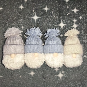 Kézzel készült manó dísz - karácsony - karácsonyi lakásdekoráció - karácsonyfadíszek - Meska.hu