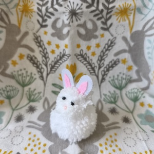 Húsvéti kis nyuszi dekoráció  - ünnepi díszek, dekorációk - húsvéti díszek és dekorációk - húsvéti asztaldíszek - Meska.hu