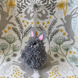 Húsvéti kis nyuszi dekoráció  - ünnepi díszek, dekorációk - húsvéti díszek és dekorációk - húsvéti asztaldíszek - Meska.hu