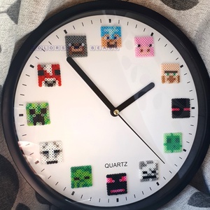 MINECRAFT falióra (23 cm), Otthon & Életmód, Dekoráció, Fali és függő dekoráció, Falióra & óra, Mindenmás, MESKA