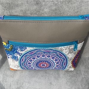 Crossbody  Türkiz mandala  - táska & tok - kézitáska & válltáska - vállon átvethető táska - Meska.hu