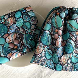 Gyűrődésmentes, vízlepergető Újraszalvéta és Nasizacsi - Türkizzöld kavicsok - otthon & életmód - konyhafelszerelés, tálalás - konyhai textil - szalvéta - Meska.hu