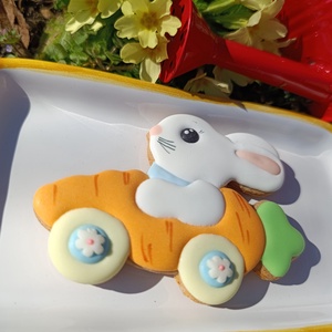 Mézeskalács nyuszimobil   ! MÁR CSAK KÉSZLETRŐL! Foglald le, és meg tudjuk beszélni! - esküvő - dekoráció - sütidísz - Meska.hu