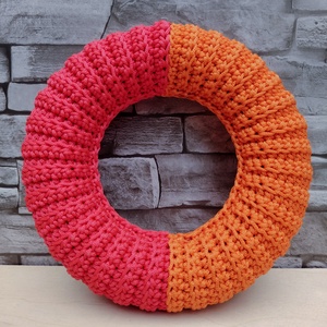 Horgolt őszi koszorú, ajtódísz alap (20 cm) / Autumnal crochet-covered wreath base - kellékek & szerszámok - dekorációs kellékek - koszorú, koszorúalap - Meska.hu