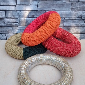 Horgolt őszi koszorú, ajtódísz alap (20 cm) / Autumnal crochet-covered wreath base, Kellékek & szerszámok, Dekorációs kellékek, Koszorú, koszorúalap, Horgolás, MESKA