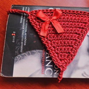 Horgolt könyvjelző (tanga) / BookThong crocheted, Könyv & Zene, Könyvjelző, Horgolás, MESKA