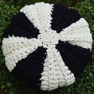 Horgolt nagyméretű tök Halloweenre - kellékek & szerszámok - dekorációs kellékek - őszi dekor - őszi dekortök - Meska.hu