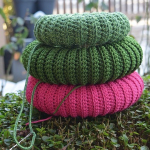 Horgolt Húsvéti  / tavaszi koszorú, ajtódísz alap (20 cm) / Easter or spring crochet-covered wreath base, Kellékek & szerszámok, Dekorációs kellékek, Koszorú, koszorúalap, Horgolás, MESKA