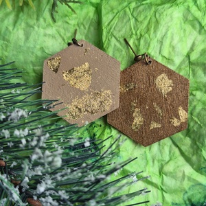 Absztrakt nagy alakú barna-arany fa fülbevaló - Meska.hu