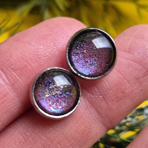  Nikkelmentes lila metálos fülbevaló - ékszer - fülbevaló - pötty fülbevaló - Meska.hu