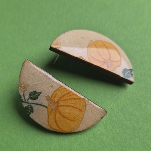 Tök félkör aszimmetrikus fülbevaló, Ékszer, Fülbevaló, Lógó fülbevaló, Ékszerkészítés, Festett tárgyak, MESKA