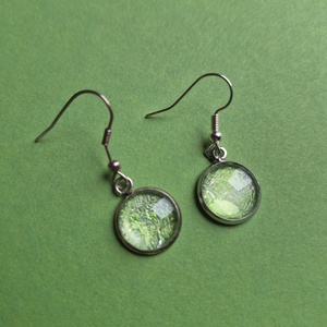 Lógós elegáns üveg fülbevaló  - ékszer - fülbevaló - lógó fülbevaló - Meska.hu