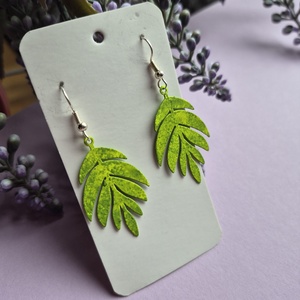 Zöld színű fém lógós fülbevaló  - ékszer - fülbevaló - lógó fülbevaló - Meska.hu