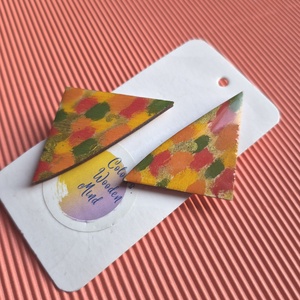 Őszi színű lógós háromszög fülbevaló - ékszer - fülbevaló - lógó fülbevaló - Meska.hu