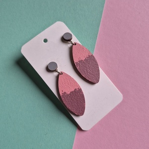 Mályva és rózsaszín hosszúkás fa fülbevaló-KIFUTÓ TERMÉK - ékszer - fülbevaló - lógó fülbevaló - Meska.hu