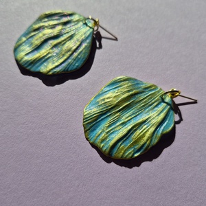 Szirom alakú kék-arany lógós fülbevaló - ékszer - fülbevaló - lógó fülbevaló - Meska.hu