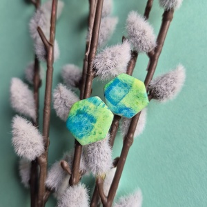 Zöld-kék gyurma hatszög fülbevaló - ékszer - fülbevaló - pötty fülbevaló - Meska.hu